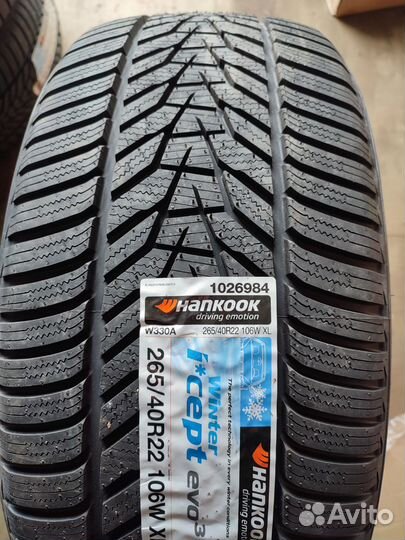 Hankook Winter I'Cept Evo 3 X W330A 265/40 R22 106W