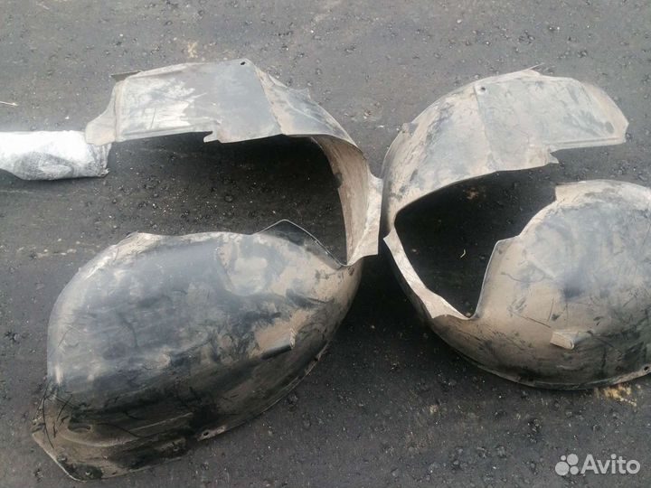Передние подкрылки на volvo xc 90