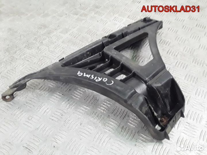 Кронштейн заднего бампера левый Mitsubishi Carisma
