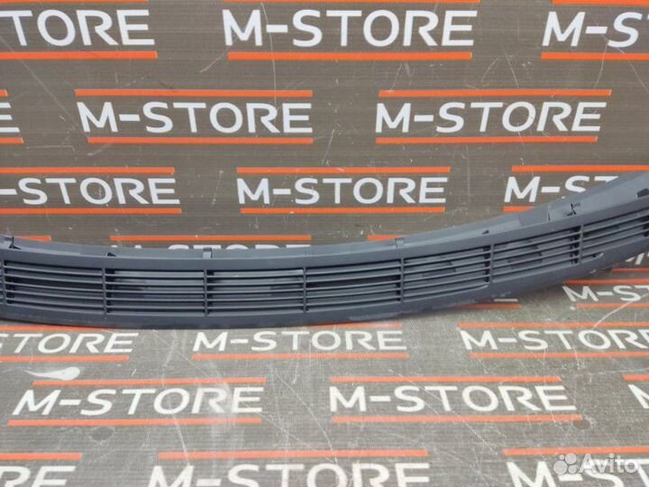 Решетка вентиляционная задняя Bmw 3-Series E90