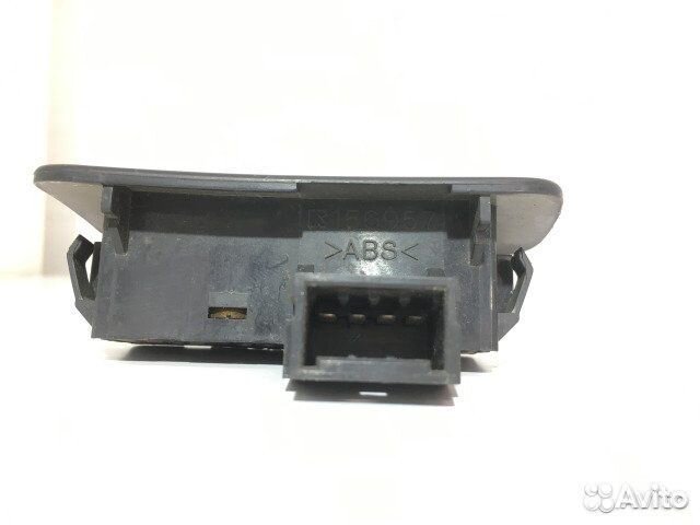 Кнопка памяти сидений Toyota Land Cruiser 100