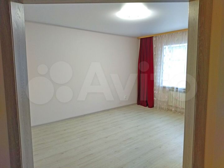 2-к. квартира, 64,9 м², 4/4 эт.