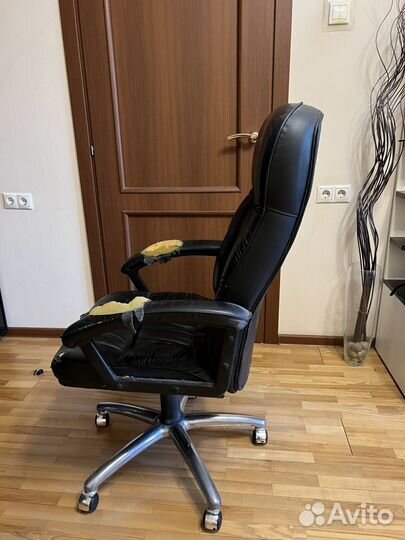 Офисное кресло под перетяжку