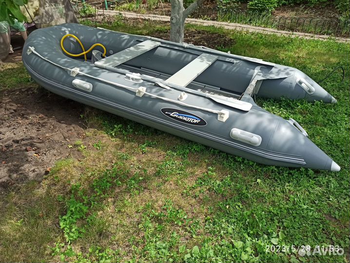 Лодка Гладиатор B370AL + Мотор Gladiator 9.9