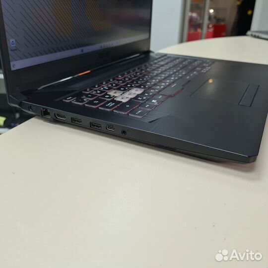 Игровой 17.3 120Hz i5/16GB/256GB+1TB/GTX1650Ti