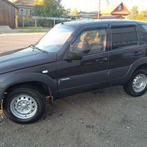 Chevrolet Niva 1.7 MT, 2010, 140 000 км, с пробегом, цена 455 000 руб.