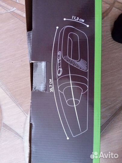 Автомобильный пылесос