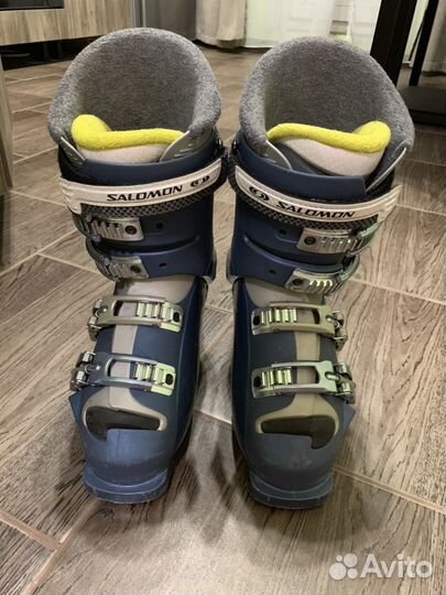 Горнолыжные ботинки