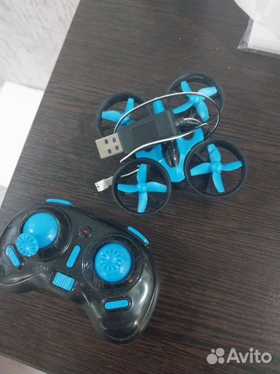 Радиоуправляемая машина для дрифта дрон