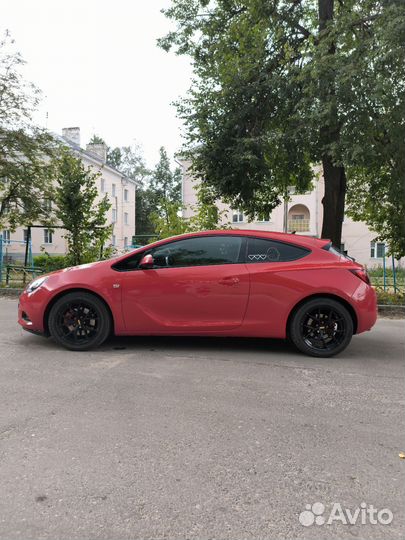 Opel Astra GTC 1.4 AT, 2014, 203 000 км