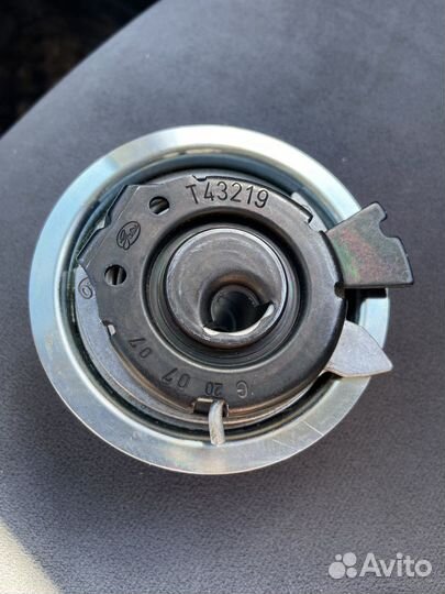 Ролик натяжной ремня грм Gates T43219