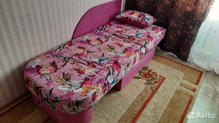 Продам детский диван