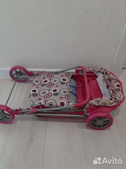 Коляска для кукол