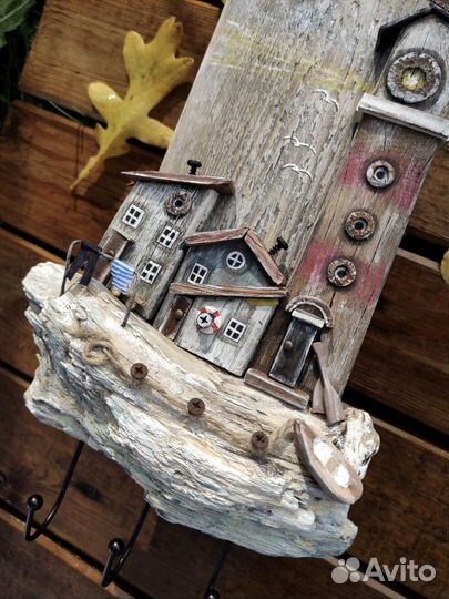 Ключница настенная