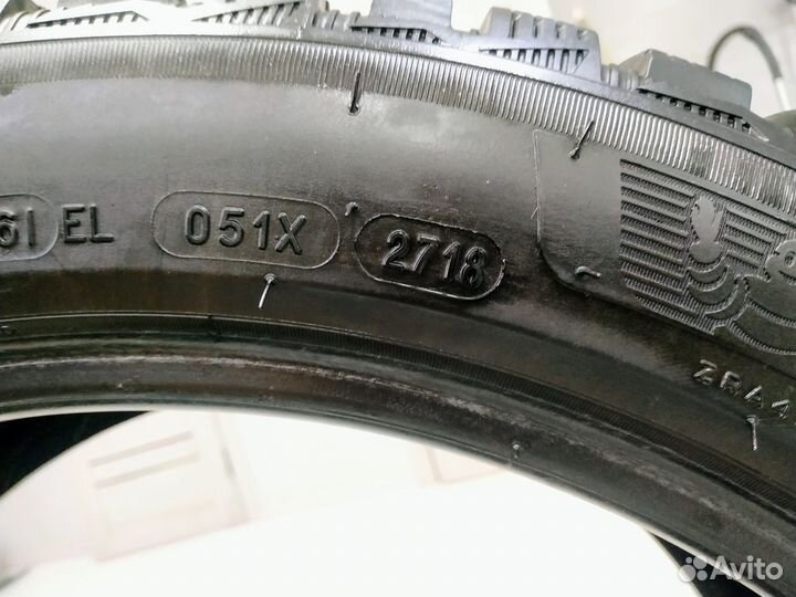 Michelin X-Ice North 4 235/45 R18 98T