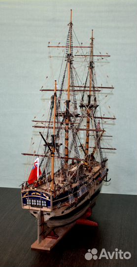 Продаю модель барка 