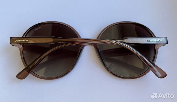 Солнцезащитные очки desplol