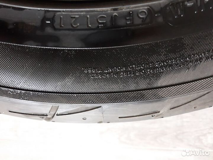 Yokohama Advan Fleva V701 215/55 R17 94W