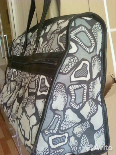 Сумка дорожная хорошего качества