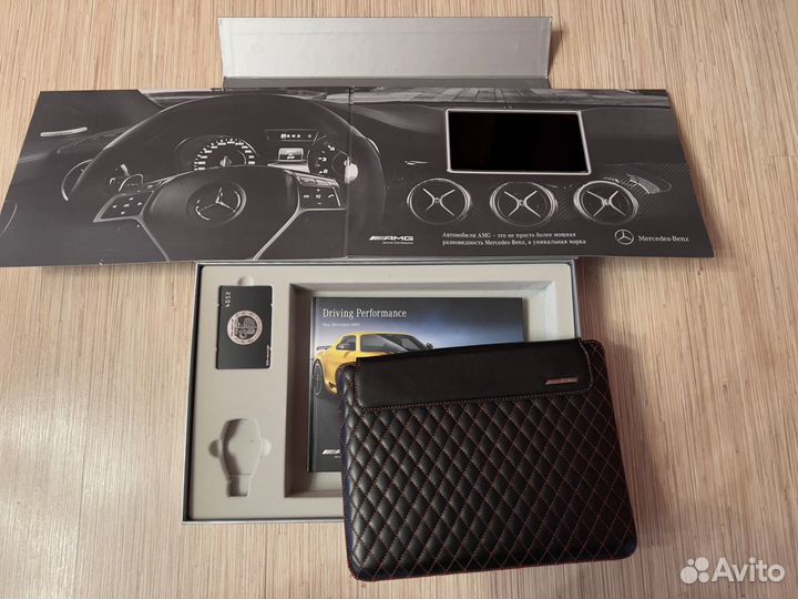 Брелок AMG Мерседес Бенс