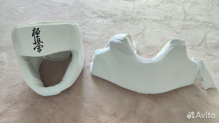 Шлем для карате детский, нагрудник