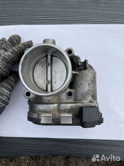 Дроссельная заслонка Mercedes-Benz оригинал