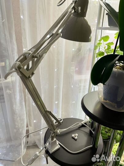 Лампа настольная IKEA tertial (терциал)