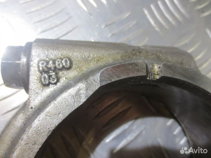 Шатун Mercedes-Benz A4600300220