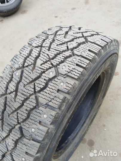 Kumho Winter Portran CW11 225/70 R15C 112R