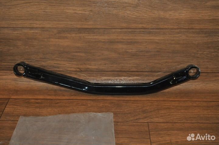 605252227 Рычаг тяга поперечная BRP