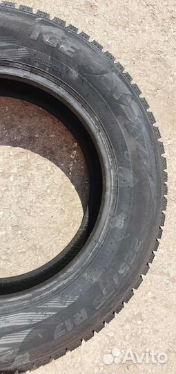 Pirelli Formula Ice 225/65 R17 102T