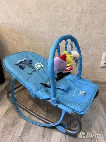 Шезлонг детский