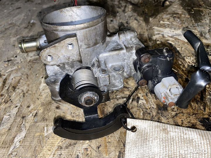 Заслонка дроссельная 1ZZ-FE Toyota Celica ZZT230 2