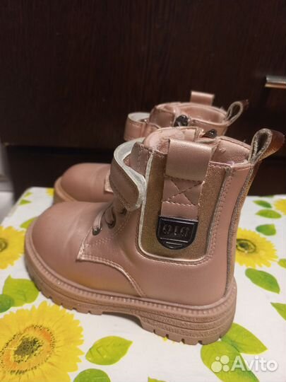 Ботинки для девочки