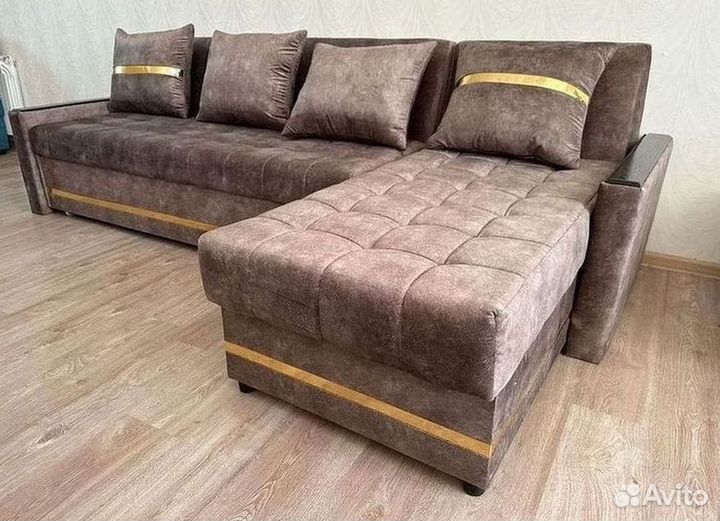 Диван угловой в наличии