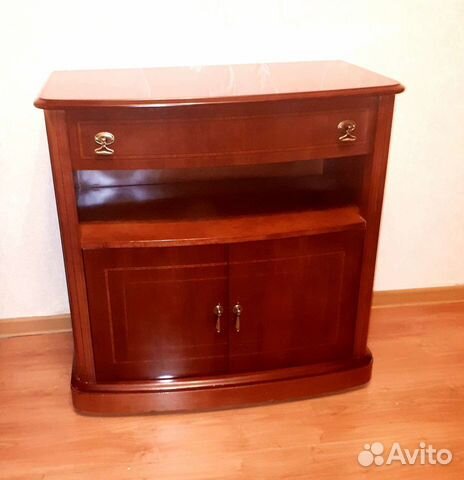 Тумбы под телевизор