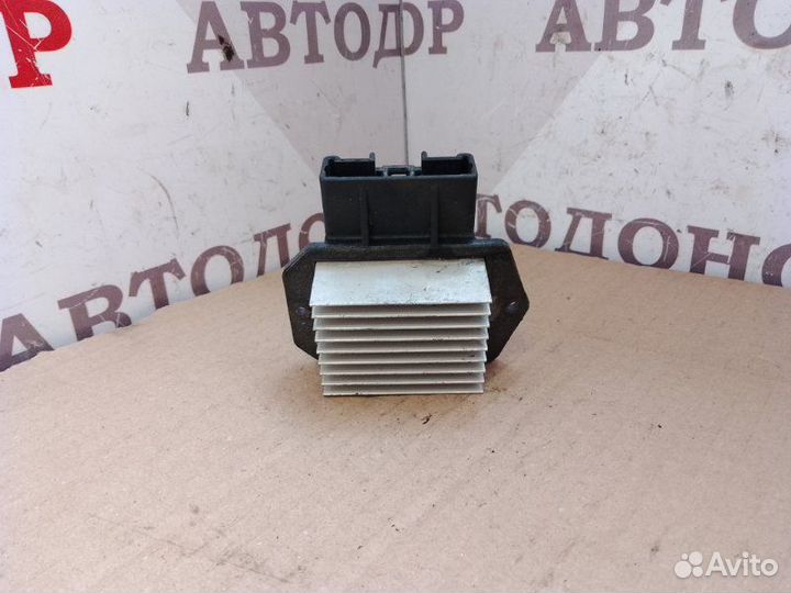 Реостат печки Mazda Mpv