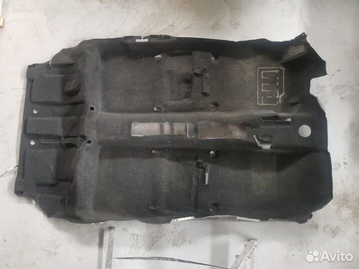 Ковер салона Nissan Tiida C11 1.6 HR16DE 2012