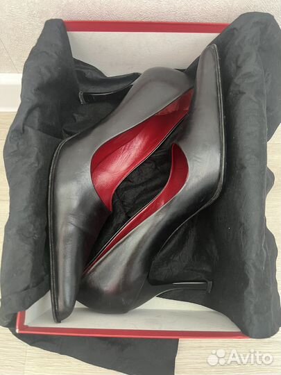 Тюфли Италия -39 размер