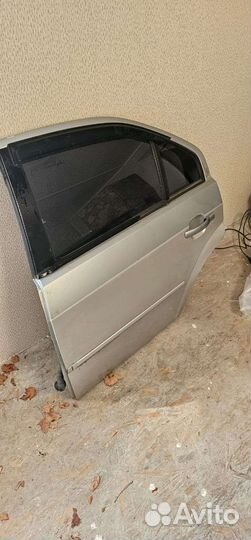 Дверь на Ford Mondeo 3