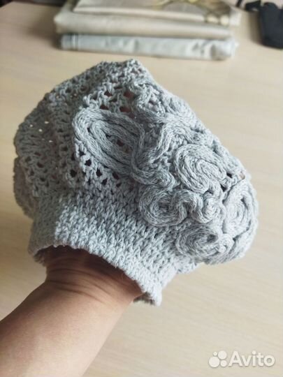 Берет женский вязанный крючком
