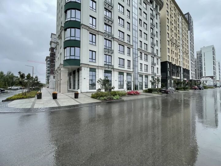 Сдам торговое помещение, 174 м²