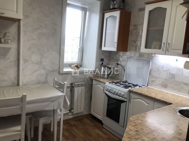 2-к. квартира, 41 м², 4/4 эт.