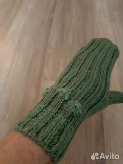 Варежки женские ручная работа