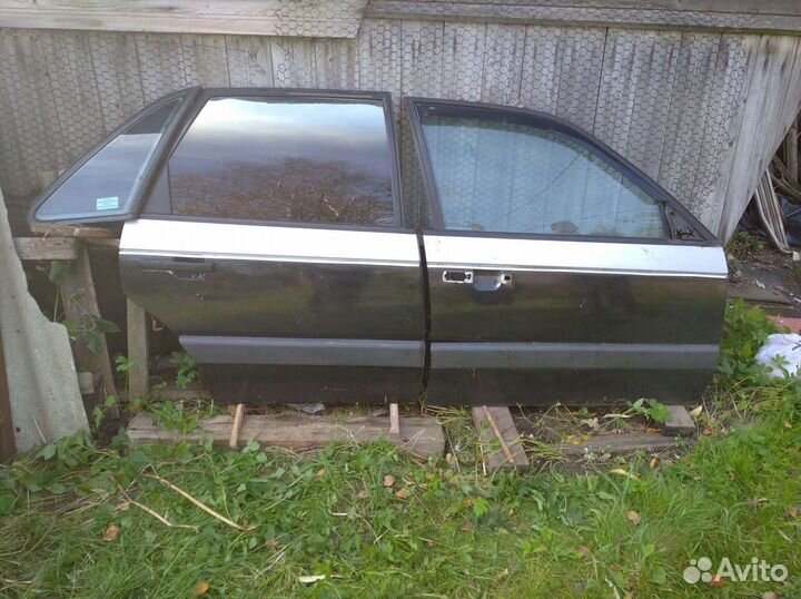 Сиденье задние из двух частей wolcwagen passat B3