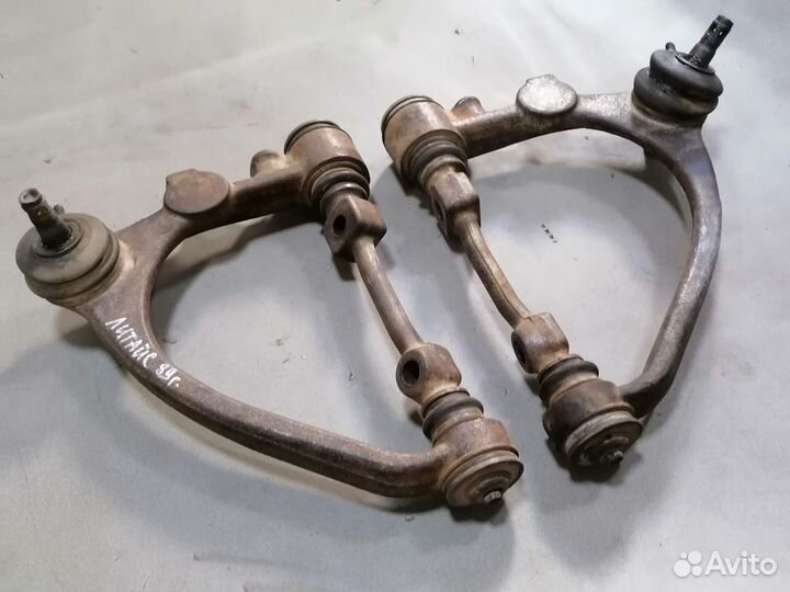 Рычаг подвески Toyota Lite Ace 1989 3Y, перед.верх