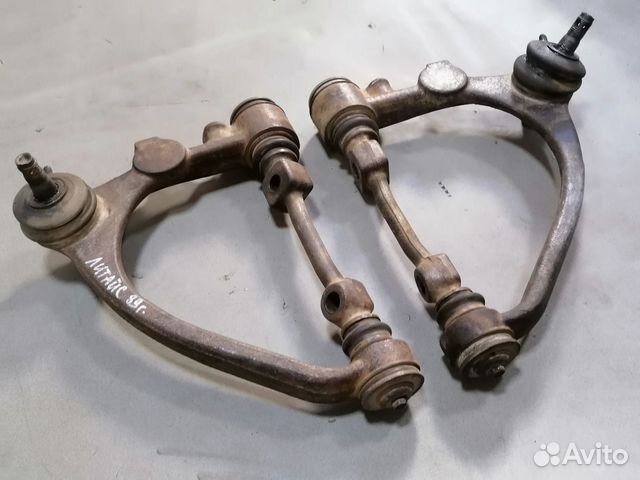 Рычаг подвески Toyota Lite Ace 1989 3Y, перед.верх