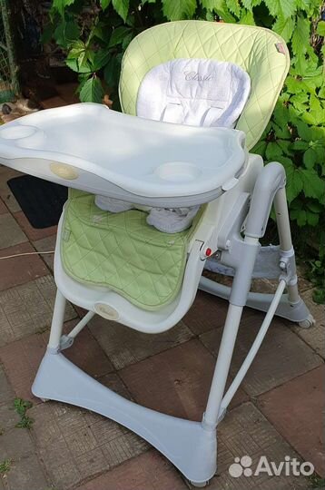 Стульчик для кормления Happy Baby