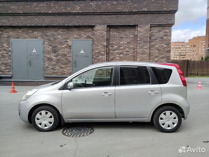 Nissan Note 1.6 AT, 2008, 210 717 км