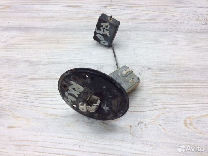 Датчик уровня топлива Lexus Rx 300 1998-2003